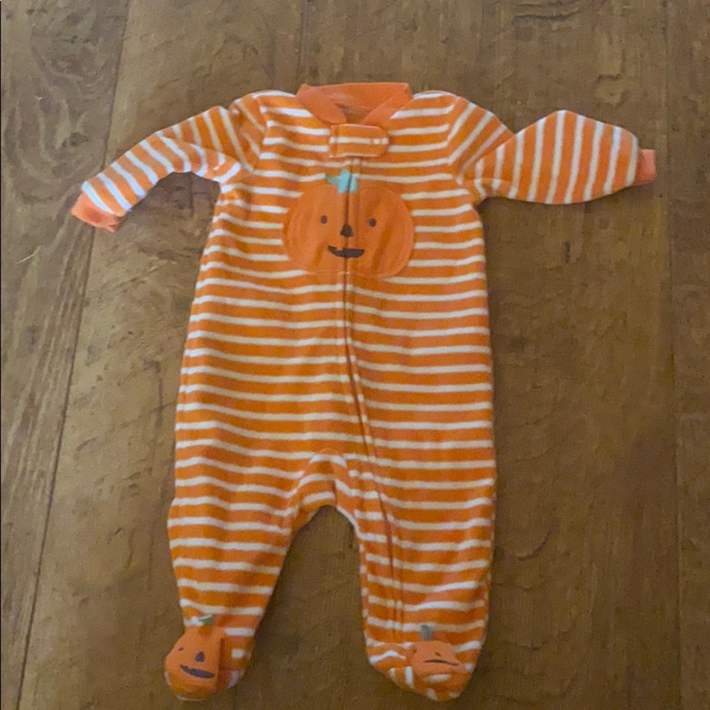 Halloween onesie bundle and save 8m